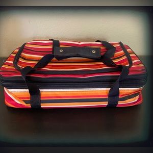 Thirty-One Insulated Perfect Party Carrier